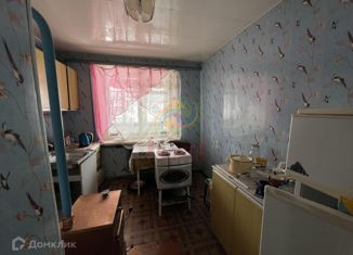 Продается трехкомнатная квартира, 62 м2, деревня Юрьевское, деревня Юрьевское, 2
