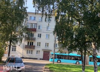 Продажа 4-комнатной квартиры, 92 м2, Санкт-Петербург, улица Пограничника Гарькавого, 5к1