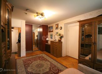 Продаю двухкомнатную квартиру, 48 м2, Москва, улица Богданова, 8, улица Богданова