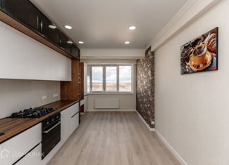 Продам 3-ком. квартиру, 69.6 м2, Краснодар, Весенняя улица, 21, Весенняя улица