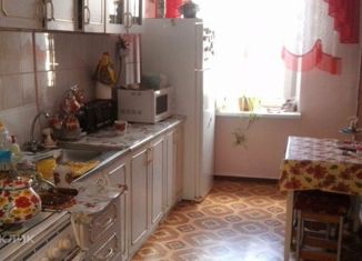 Продажа трехкомнатной квартиры, 73 м2, Черняховск, Театральная улица, 14