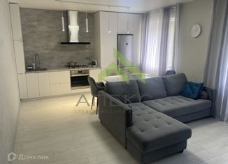 Продается 3-ком. квартира, 91 м2, село Ямное, улица Генерала Вельяминова, 2