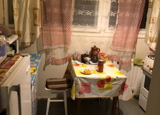 Сдается комната, 48 м2, Санкт-Петербург, улица Композиторов, 26/3, метро Парнас