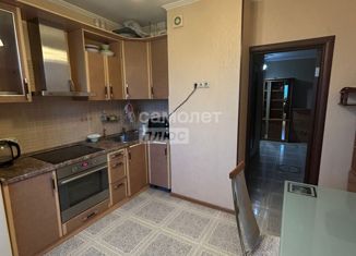 Сдам в аренду 2-ком. квартиру, 58 м2, Москва, улица Намёткина, 17/68, район Черёмушки