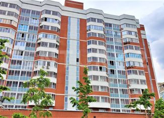 Продается 4-ком. квартира, 124.6 м2, Москва, Мосфильмовская улица, 53, метро Раменки