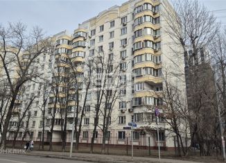 Продажа 2-ком. квартиры, 53 м2, Москва, улица Плющева, 15к1, метро Перово