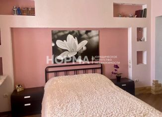 Продаю двухкомнатную квартиру, 57 м2, Октябрьский, проспект Ленина, 34