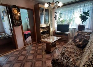 Четырехкомнатная квартира на продажу, 59 м2, село Таремское, Школьная улица, 20