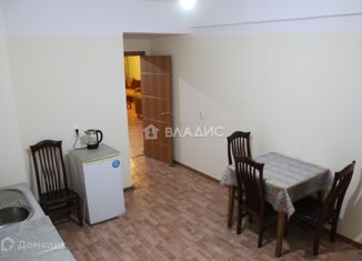 Продается 2-комнатная квартира, 70.6 м2, Благовещенск, улица Ленина, 176/2