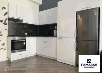 Сдается 2-комнатная квартира, 70 м2, Казань, улица Баумана, 36