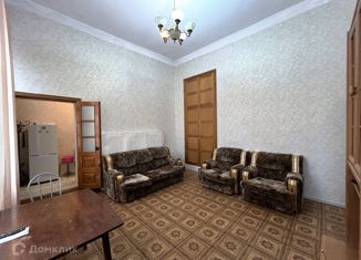 Сдается 2-комнатная квартира, 42 м2, Симферополь, улица Толстого, 19, Железнодорожный район