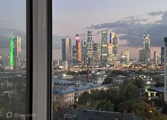 Продаю трехкомнатную квартиру, 74 м2, Москва, Хорошёвское шоссе, 46, метро Беговая