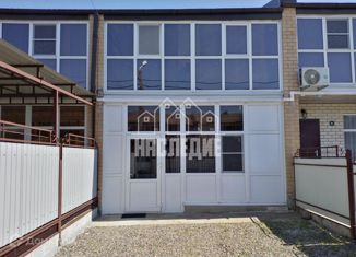 Продам таунхаус, 80 м2, Михайловск, Пятигорская улица, 1