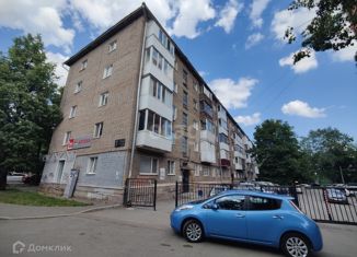 Продается двухкомнатная квартира, 43 м2, Уфа, Кировский район, улица Чернышевского, 122