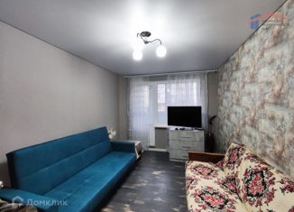 Продается 2-комнатная квартира, 44 м2, поселок городского типа Мирный, проспект Мира, 3