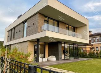 Продается дом, 350 м2, коттеджный поселок Монтевиль