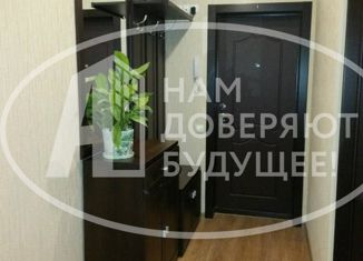 Продаю 3-ком. квартиру, 41.3 м2, Губаха, Октябрьский проспект, 14