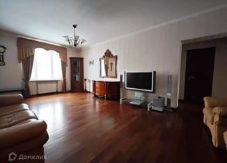 Продам двухкомнатную квартиру, 82 м2, Санкт-Петербург, улица Веденеева, 8к1, улица Веденеева