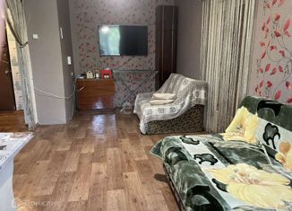 2-комнатная квартира на продажу, 43 м2, Крым, Севастопольская улица, 20А