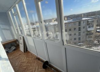 Продается 2-ком. квартира, 50 м2, Ставрополь, микрорайон № 6, улица Ленина, 120А