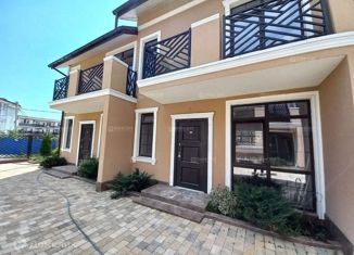 Продается таунхаус, 120 м2, село Эстосадок, Листопадная улица, 7/6