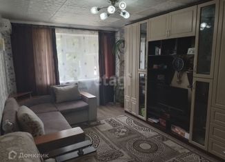 Продается 2-комнатная квартира, 51.7 м2, поселок городского типа Вольное, улица Токарева, 11