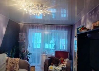 Сдам в аренду 2-ком. квартиру, 42 м2, Качканар, 7-й микрорайон, 58