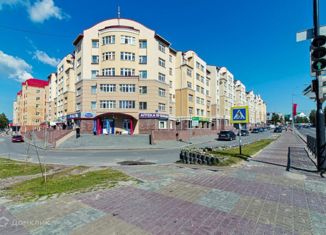 Сдам в аренду офис, 200 м2, Ханты-Мансийск, улица Энгельса, 3