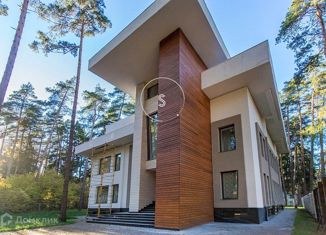 Сдам дом, 1100 м2, село Успенское, Учительская улица