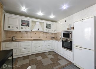 Продам 3-комнатную квартиру, 75 м2, Новосибирская область, Большевистская улица, 114