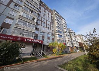 Продаю 3-комнатную квартиру, 65.8 м2, Красноярск, улица Батурина, 7, Советский район