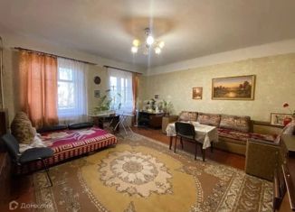 3-комнатная квартира на продажу, 73 м2, Ленинградская область, улица Марата, 2