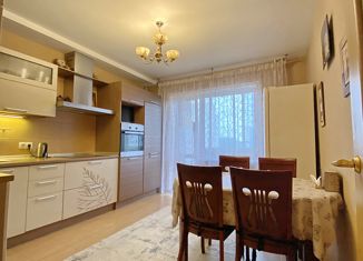 Продается 3-ком. квартира, 73.4 м2, Новосибирск, улица Гребенщикова, 14, метро Гагаринская