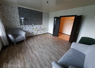 Продаю 3-ком. квартиру, 65 м2, Усть-Илимск, проспект Мира, 5