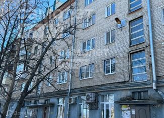 Продается 1-комнатная квартира, 28.5 м2, Чебоксары, улица Юрия Гагарина, 13