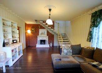 Продается дом, 220 м2, поселок Горки-2, Пятая улица