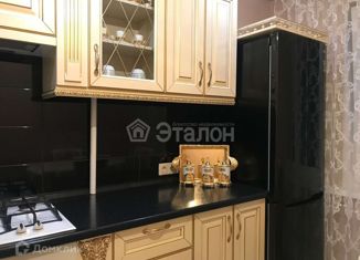 Продажа 2-ком. квартиры, 50 м2, Волгоград, улица Кирова, 96, Кировский район