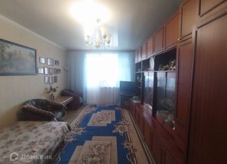 Продаю трехкомнатную квартиру, 61.1 м2, Белореченск, улица Толстого