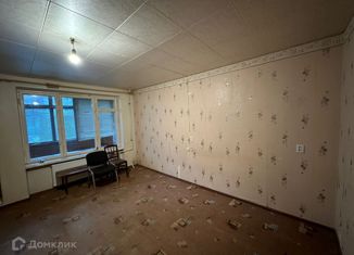 Продается комната, 24 м2, Колпино, Пролетарская улица, 119