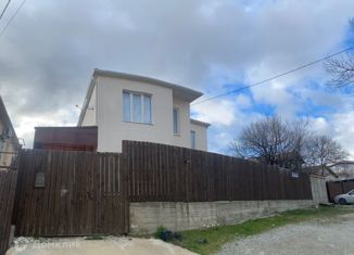 Продаю дом, 178 м2, Геленджик, улица Алексея Вельяминова, 24