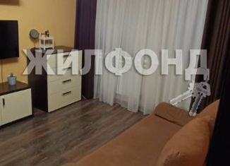 Продаю 1-ком. квартиру, 30 м2, поселок Комсомольский, Центральная улица, 4