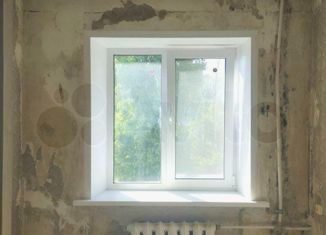 Продаю 2-ком. квартиру, 45 м2, Саратов, улица имени Н.И. Вавилова, 13, Фрунзенский район