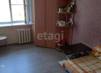 Продаю двухкомнатную квартиру, 40 м2, Киров, Комсомольская улица, 18, Ленинский район