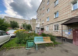 Продам 1-ком. квартиру, 32.6 м2, Кемеровская область, Стадионная улица, 4А