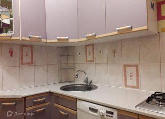 Сдаю в аренду 2-комнатную квартиру, 44 м2, Москва, улица Маршала Чуйкова, 4, улица Маршала Чуйкова