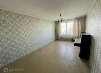 Продаю 3-ком. квартиру, 60 м2, Москва, Реутовская улица, 6к2, метро Новогиреево