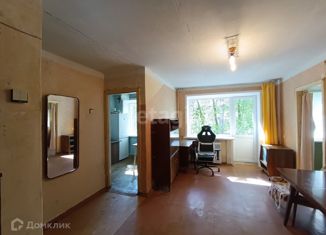 Двухкомнатная квартира на продажу, 42.3 м2, Смоленск, улица Черняховского, 1