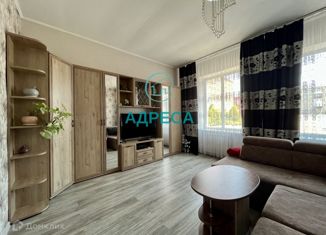 Трехкомнатная квартира на продажу, 77 м2, Новый Оскол, Успенская улица, 36