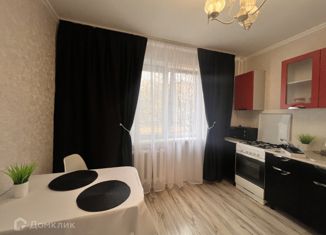 Сдается в аренду 1-ком. квартира, 38 м2, Ковров, улица Чернышевского, 5