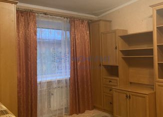 Продам 1-ком. квартиру, 30 м2, Нижний Новгород, улица Сурикова, 12, улица Сурикова